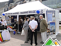 Promotie tent met bedrukking van de Belgische marine op de volants
